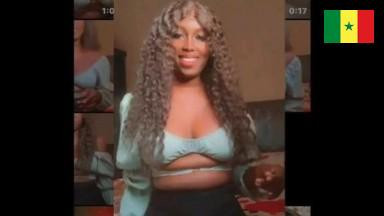 Sextape fuitée de la sexy maman gal sacre coeur