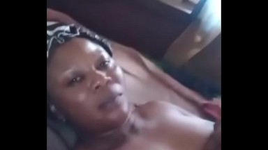 Une maitresse de 43 ans se fait baiser par son amannt