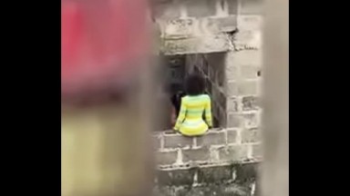 Yeurndou mou key katt si chantier bi